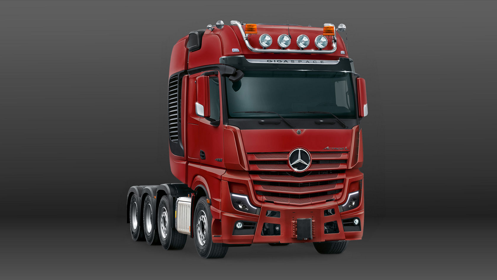 The Actros L up to 500 tonnes in detail.